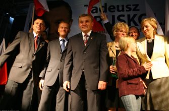 Тадеуш Трусколаский на избирательной кампании 2006 в Белостоке